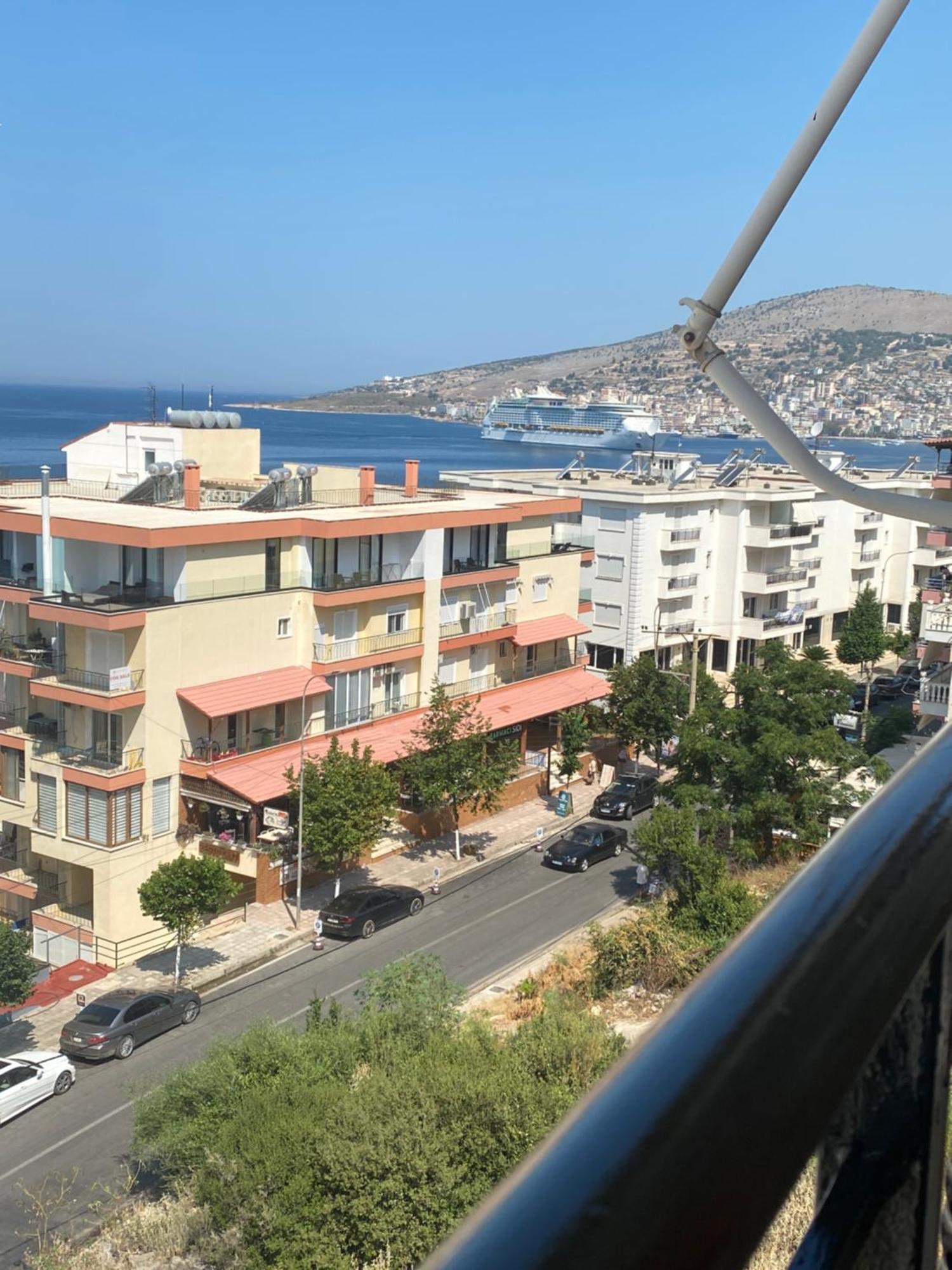 Augusto Rooms Sarande Bagian luar foto