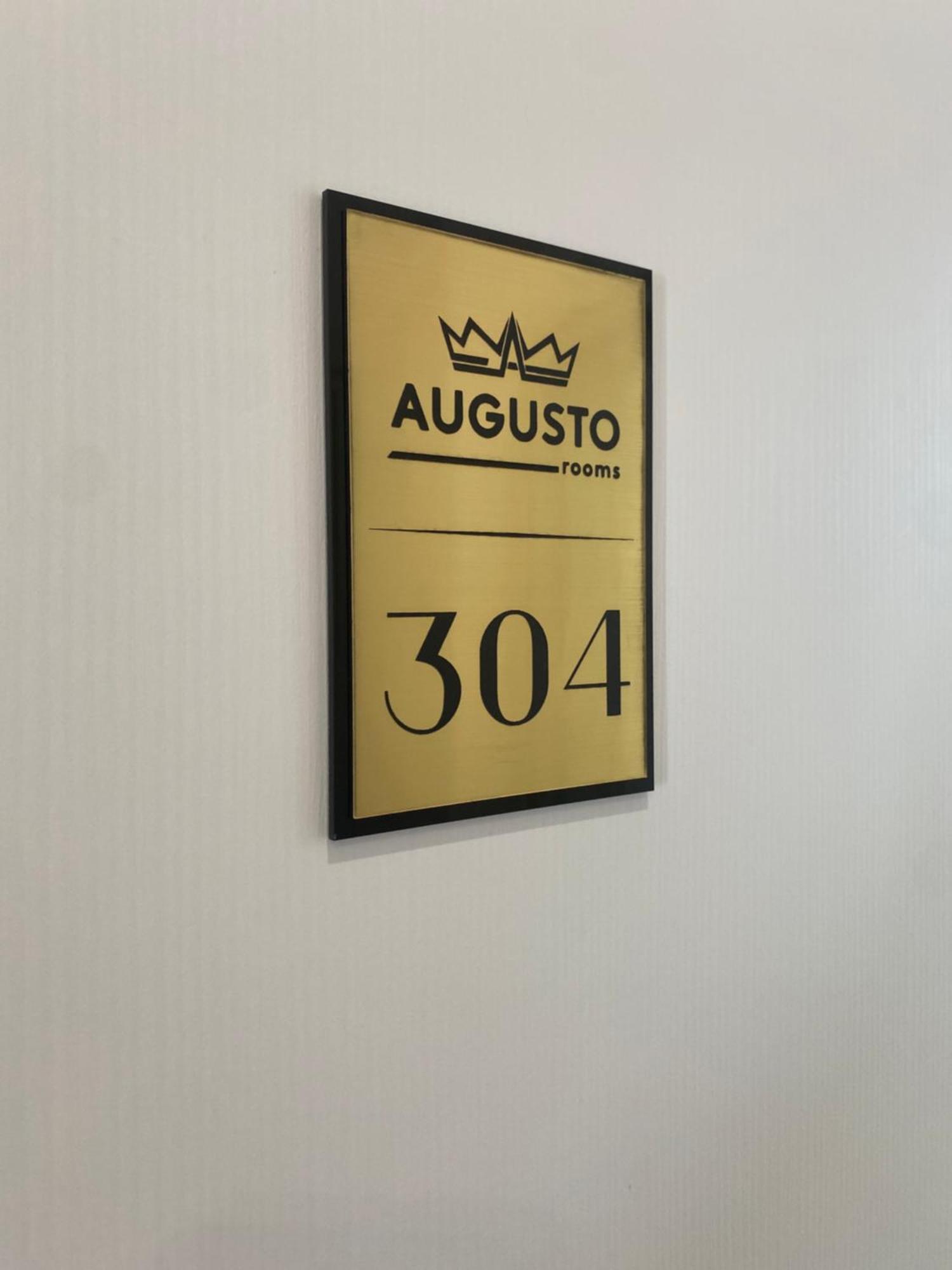 Augusto Rooms Sarande Bagian luar foto