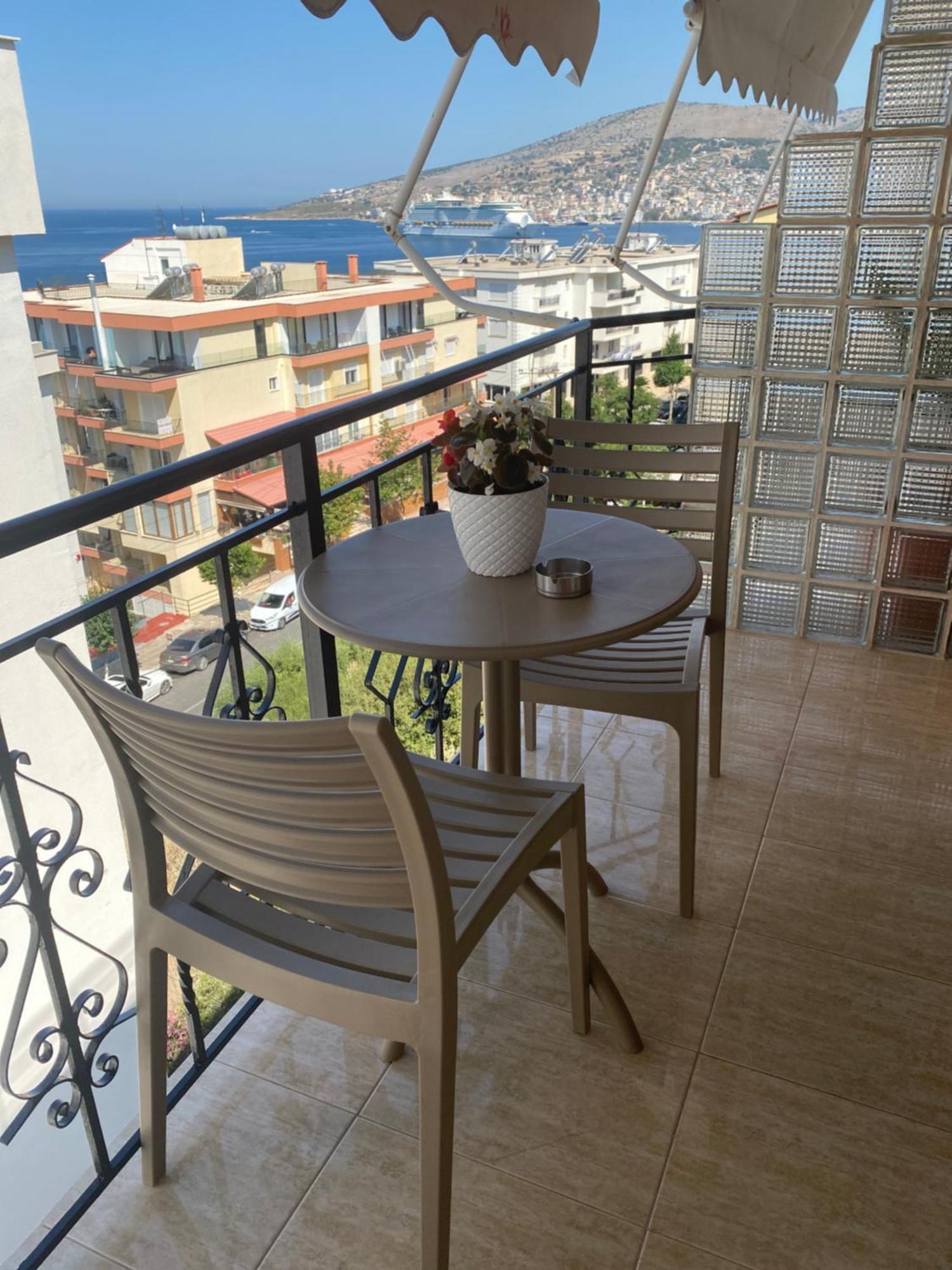 Augusto Rooms Sarande Bagian luar foto